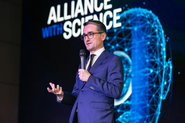 Synevo România la aniversarea a 25 de ani de activitate: 144 milioane de teste medicale efectuate